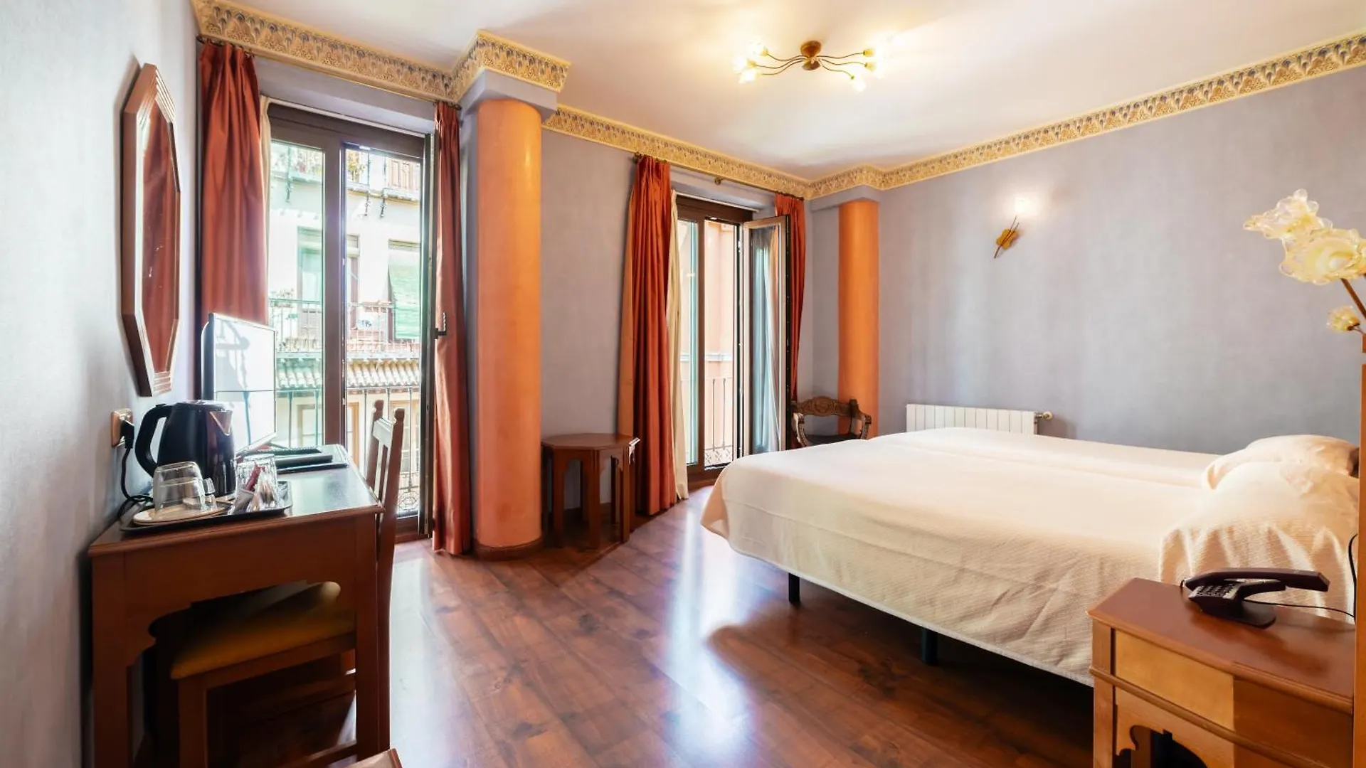 Hotel Posada Del Toro Granada