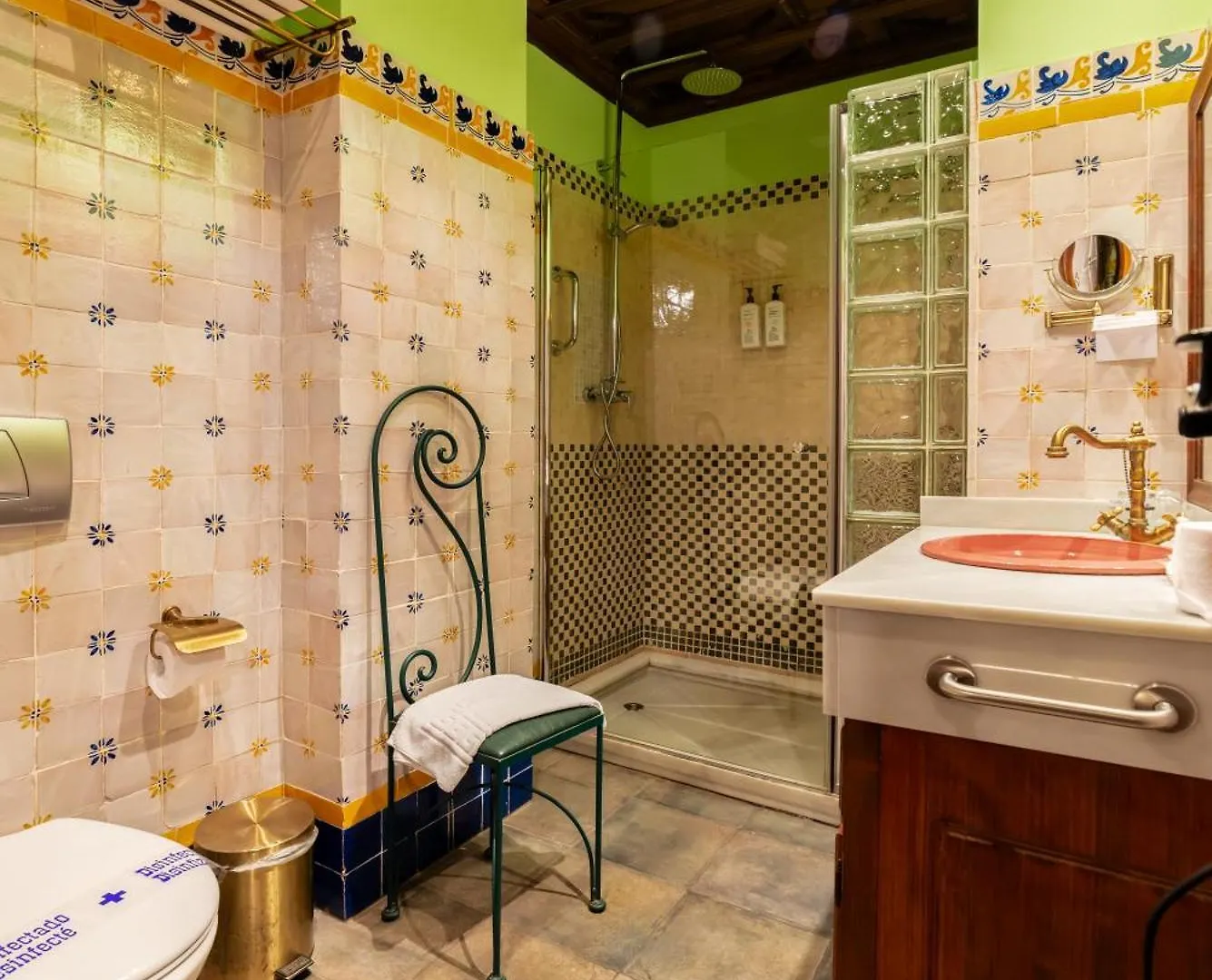 Hotel Posada Del Toro Granada Spain